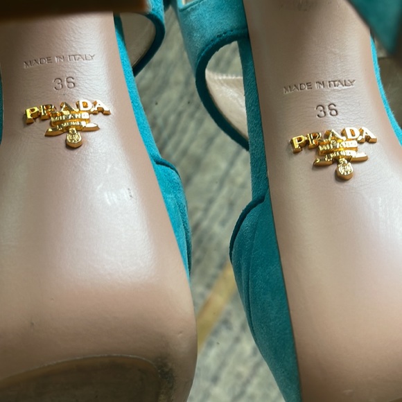 Turquoise blue suede Prada platform sandals - Picture 9 of 9